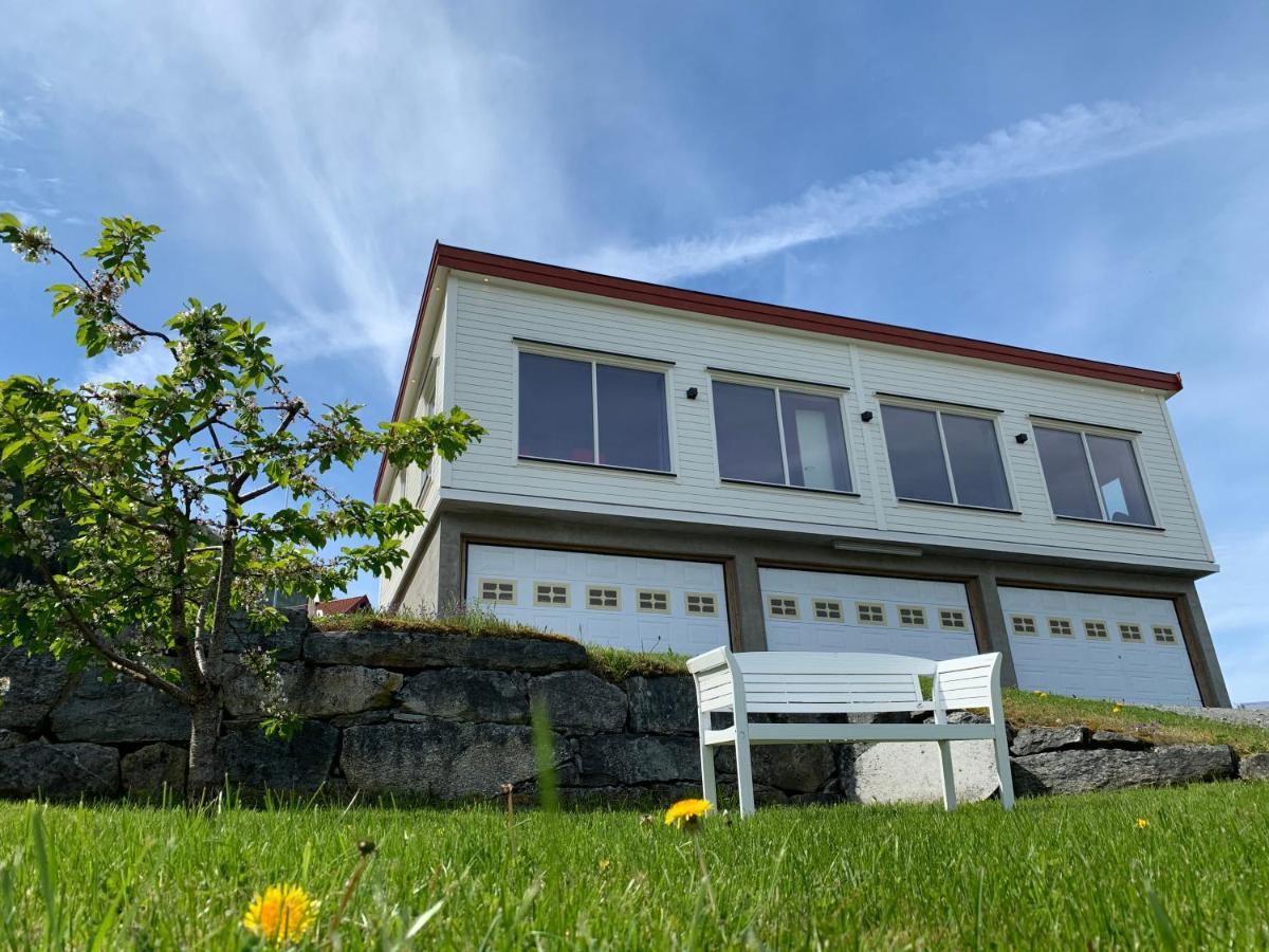 Olden Fjord Apartments Dış mekan fotoğraf